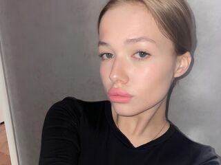 camgirl playing with sex toy WilonaFairbrothe