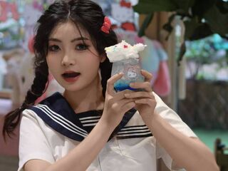 sex webcam chatroom YangyiXiao