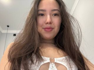 free nude live show miiavixen